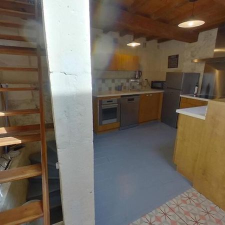 Ferienwohnung Maison De Charme Dans Le Centre Historique , Wifi Clim 6 Pers Calme Et Confort Arles Exterior foto